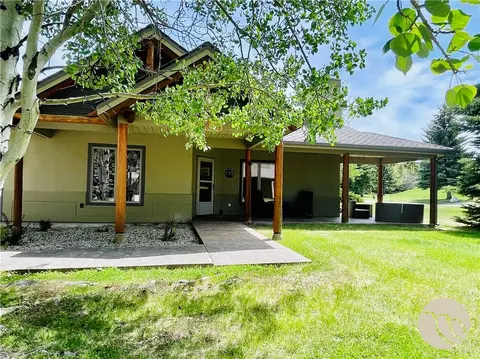 1 Jack Lackey Ln, Red Lodge, MT 59068