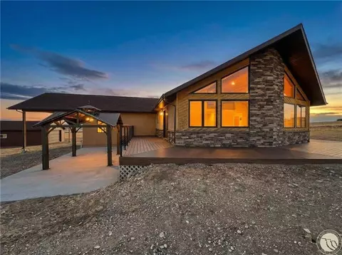 14 Horny Toad Trl S, Belfry, MT 59008