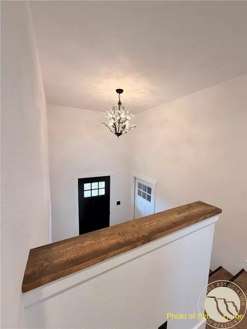 Entry Way - 13787 Broadview East Rd UNIT 3, Broadview, MT 59015 photo 2 of 2