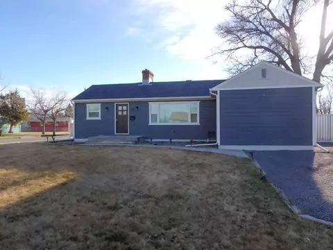721 N Choteau Ave, Hardin, MT 59034