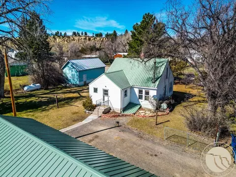 402 Second Ave W, Ryegate, MT 59074