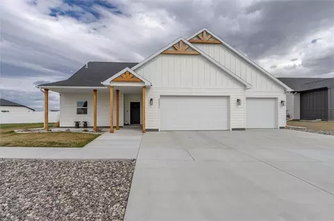 2231 River Agate Ln, Billings, MT 59106