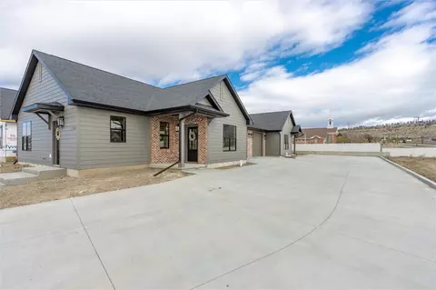 5409 Apple Rose Ln #1, Billings, MT 59106