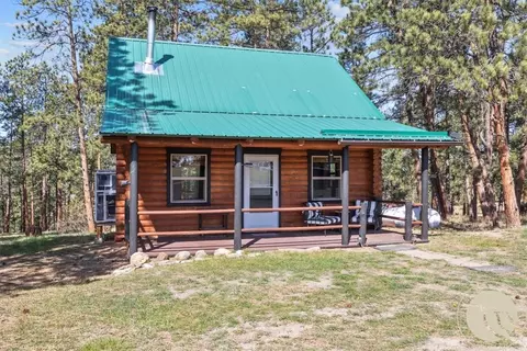 190 Skibstad Rd, Columbus, MT 59019