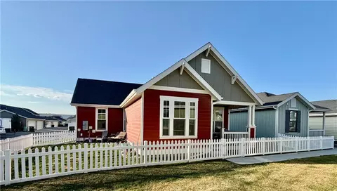 1661 Annas Garden Ln, Billings, MT 59101