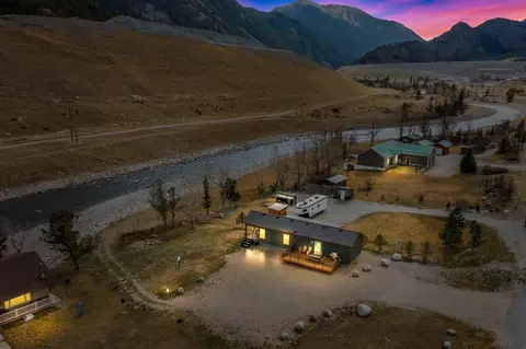 2493 Nye Rd, Nye, MT 59061