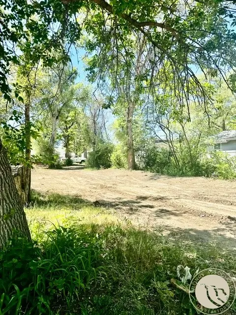 812 N 25th St, Billings, MT 59101