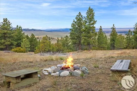 140 Night Hawk Rd, Reed Point, MT 59069 photo 5