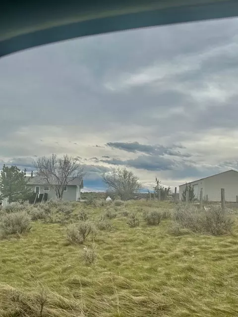 7512 Lewis Ave, Billings, MT 59106