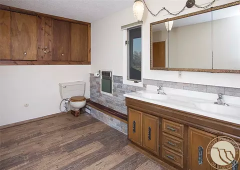Bath - 6513 Frey Rd, Shepherd, MT 59079 photo 3 of 4