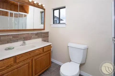 Bath - 6513 Frey Rd, Shepherd, MT 59079 photo 4 of 4