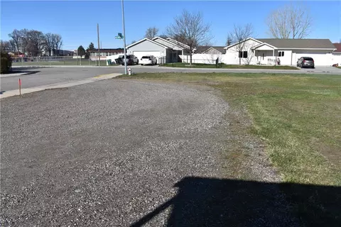 Exterior - 4635 Simpson St, Billings, MT 59101 photo 10 of 12