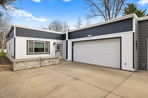 2095 17th St W #2, Billings, MT 59102