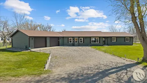 3227 S 74th St W, Billings, MT 59106