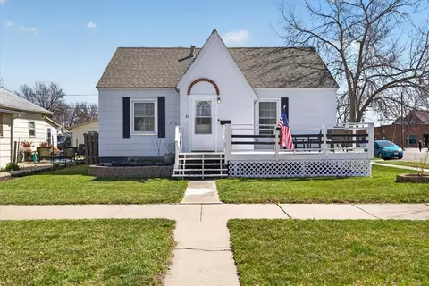 301 2nd Ave, Laurel, MT 59044