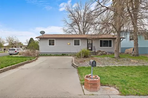 2744 Phyllis Cir S, Billings, MT 59102