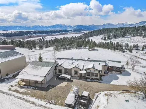 50 Mystic View Rd, Fishtail, MT 59028
