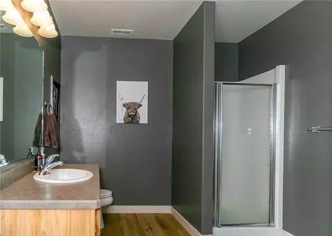 Bath - 2175 Saddleback Dr, Laurel, MT 59044 photo 4 of 4
