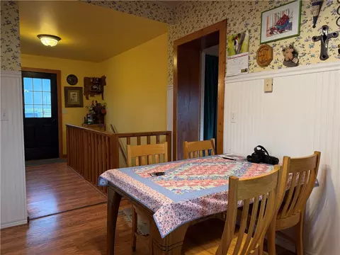 Entry Way - 185 Howie Rd, Big Timber, MT 59011 photo 1 of 4