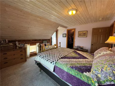 Bedroom - 185 Howie Rd, Big Timber, MT 59011 photo 2 of 4