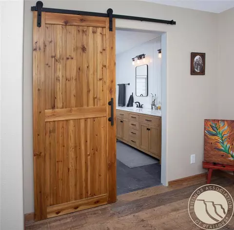 Bath - 46 Beartooth View Dr, Laurel, MT 59044 photo 1 of 5