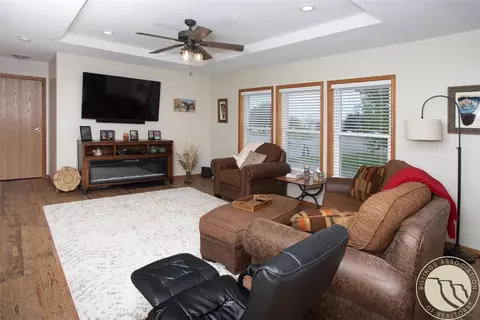 Living - 46 Beartooth View Dr, Laurel, MT 59044 photo 2 of 3
