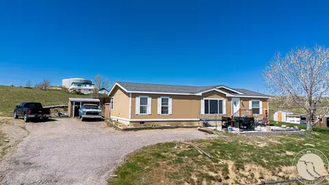 3520 Lovers Ln, Billings, MT 59105