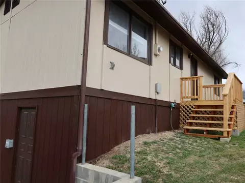 Exterior - 623 3rd St E, Roundup, MT 59072 photo 5 of 12