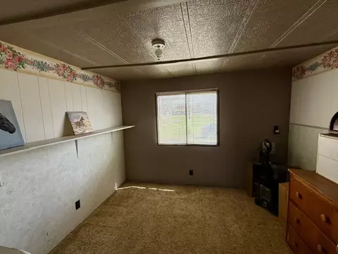 Bedroom - 8 1st Avenue Musselshell, Musselshell, MT 59059 photo 1 of 2