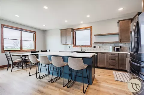 Kitchen - 6770 Eagle Bend Blvd, Shepherd, MT 59079 photo 1 of 7
