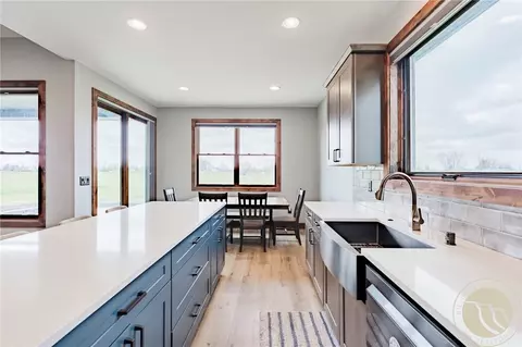 Kitchen - 6770 Eagle Bend Blvd, Shepherd, MT 59079 photo 7 of 7
