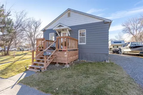 114 Woodland Ave, Laurel, MT 59044