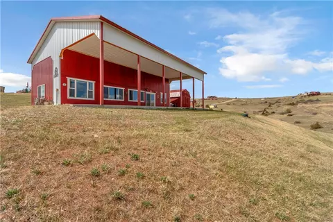 55 Lakeview Dr, Roberts, MT 59070
