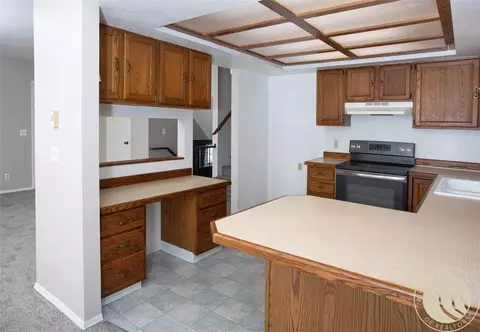 Kitchen - 1316 Beartooth Dr, Laurel, MT 59044 photo 6 of 7