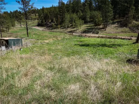 Exterior - 123 Smith Rd, Roundup, MT 59072 photo 9 of 12