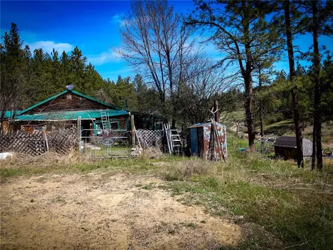 Exterior - 123 Smith Rd, Roundup, MT 59072 photo 3 of 12
