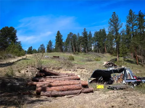 Exterior - 123 Smith Rd, Roundup, MT 59072 photo 4 of 12