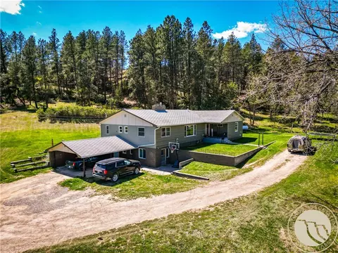 4221 Us Highway 87 S, Roundup, MT 59072