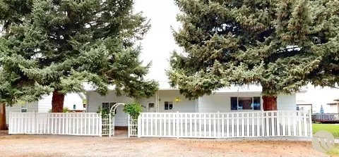 215 1st St SE, Park City, MT 59063