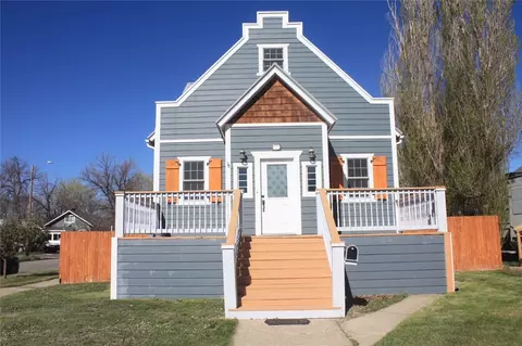 501 1st St W, Roundup, MT 59072