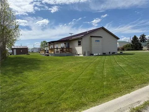 Exterior - 205 Bridge, Big Timber, MT 59011 photo 3 of 8