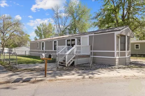 13 Prince Of Wales Dr, Billings, MT 59105