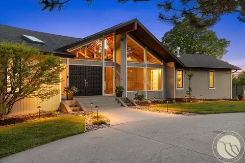 4534 Loma Vista Dr, Billings, MT 59106