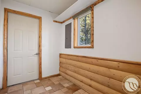 Entry Way - 175 Benbow Rd, Fishtail, MT 59028 photo 1 of 1