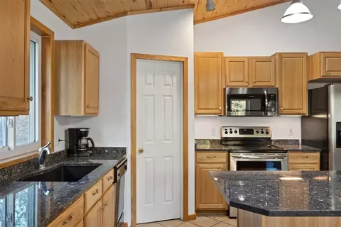 175 Benbow Rd, Fishtail, MT 59028 photo 3
