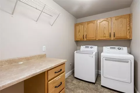 3722 Glantz Dr, Billings, MT 59102
