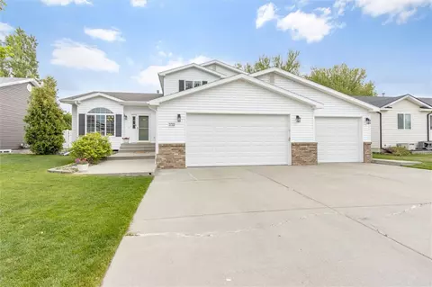 3722 Glantz Dr, Billings, MT 59102
