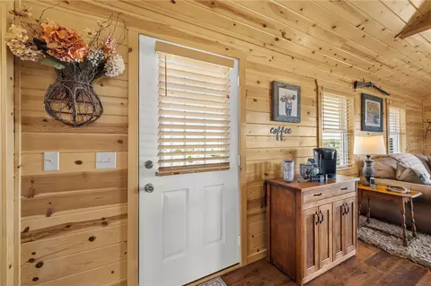 Entry Way - 9 Emerald Dr, Roberts, MT 59070 photo 1 of 2