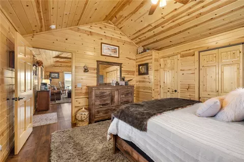 Bedroom - 9 Emerald Dr, Roberts, MT 59070 photo 2 of 2
