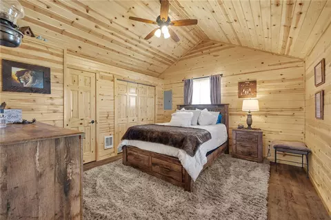 Bedroom - 9 Emerald Dr, Roberts, MT 59070 photo 1 of 2